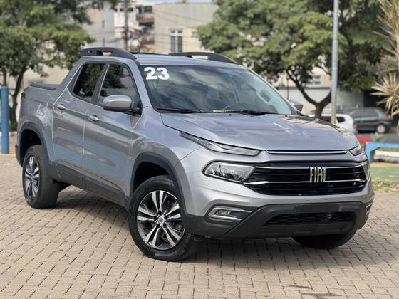 FIAT TORO 1.3 TURBO 270 FLEX FREEDOM AT6 FIAT TORO 1.3 TURBO 270 FLEX FREEDOM AT6